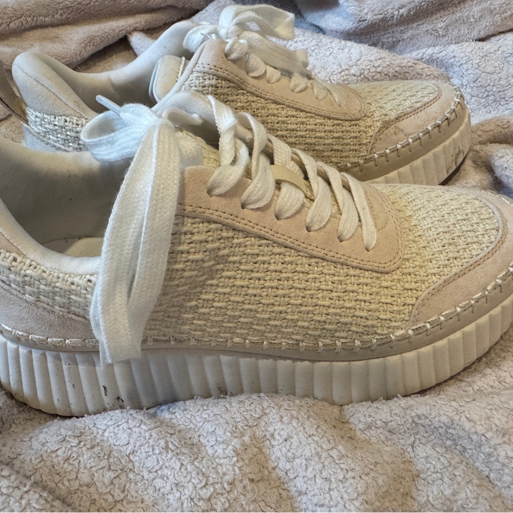 Universal Thread Platform Women's Sneakers